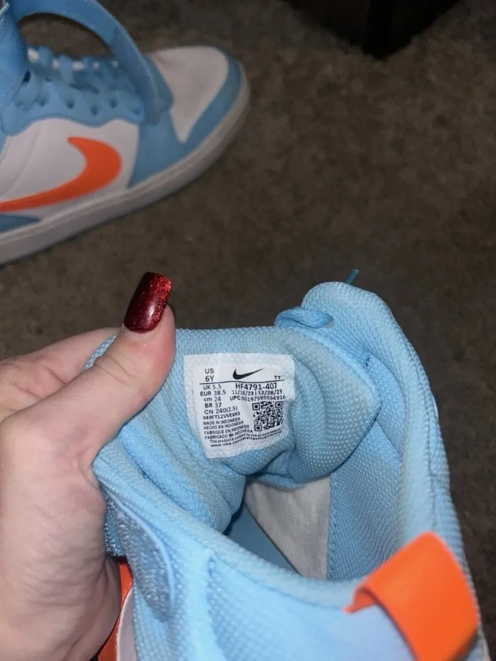 Nike Court Borough Mid 2 Glacier Blue Total Orange High Top Basketball Shoes 6Y